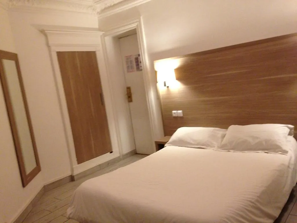 Montana Lafayette Paris